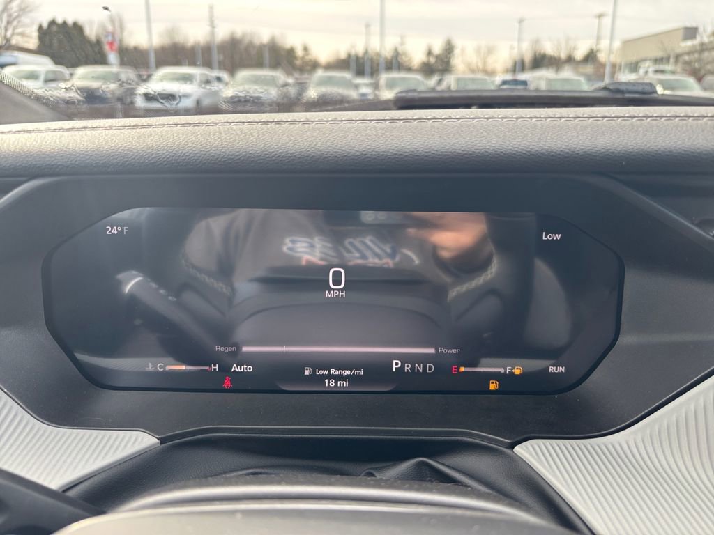 New 2026 Jeep Cherokee Laredo image 16