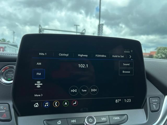 New 2026 Chevrolet Blazer LT w/ Sound & Technology Package FWD image 25