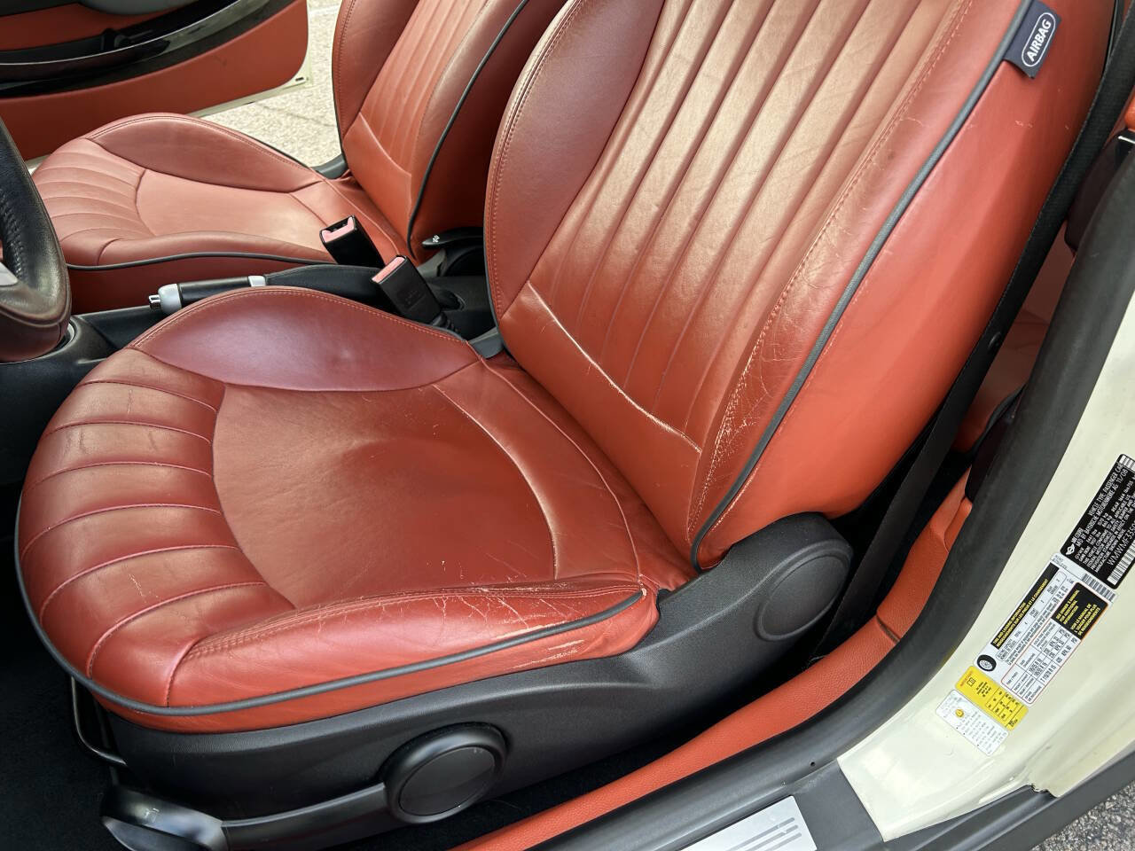 Used 2009 MINI Cooper Hardtop w/ Premium Pkg FWD image 5