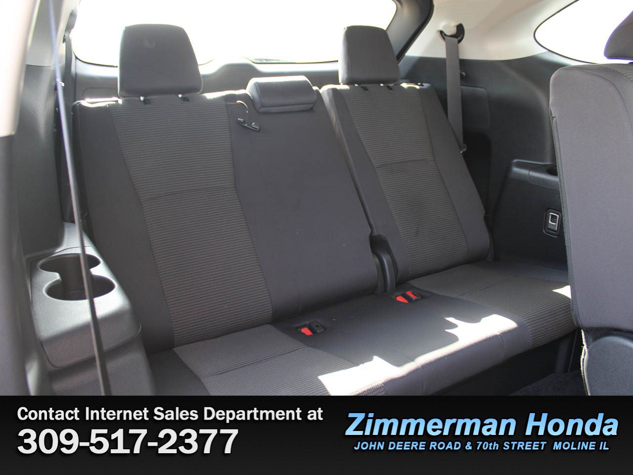 Used 2024 Toyota Highlander LE AWD/4WD image 8