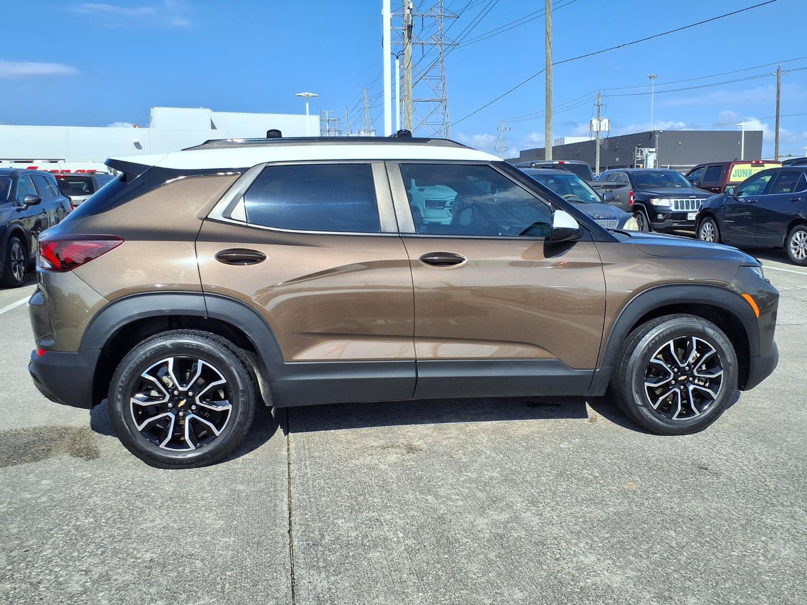 Used 2022 Chevrolet TrailBlazer ACTIV FWD image 25