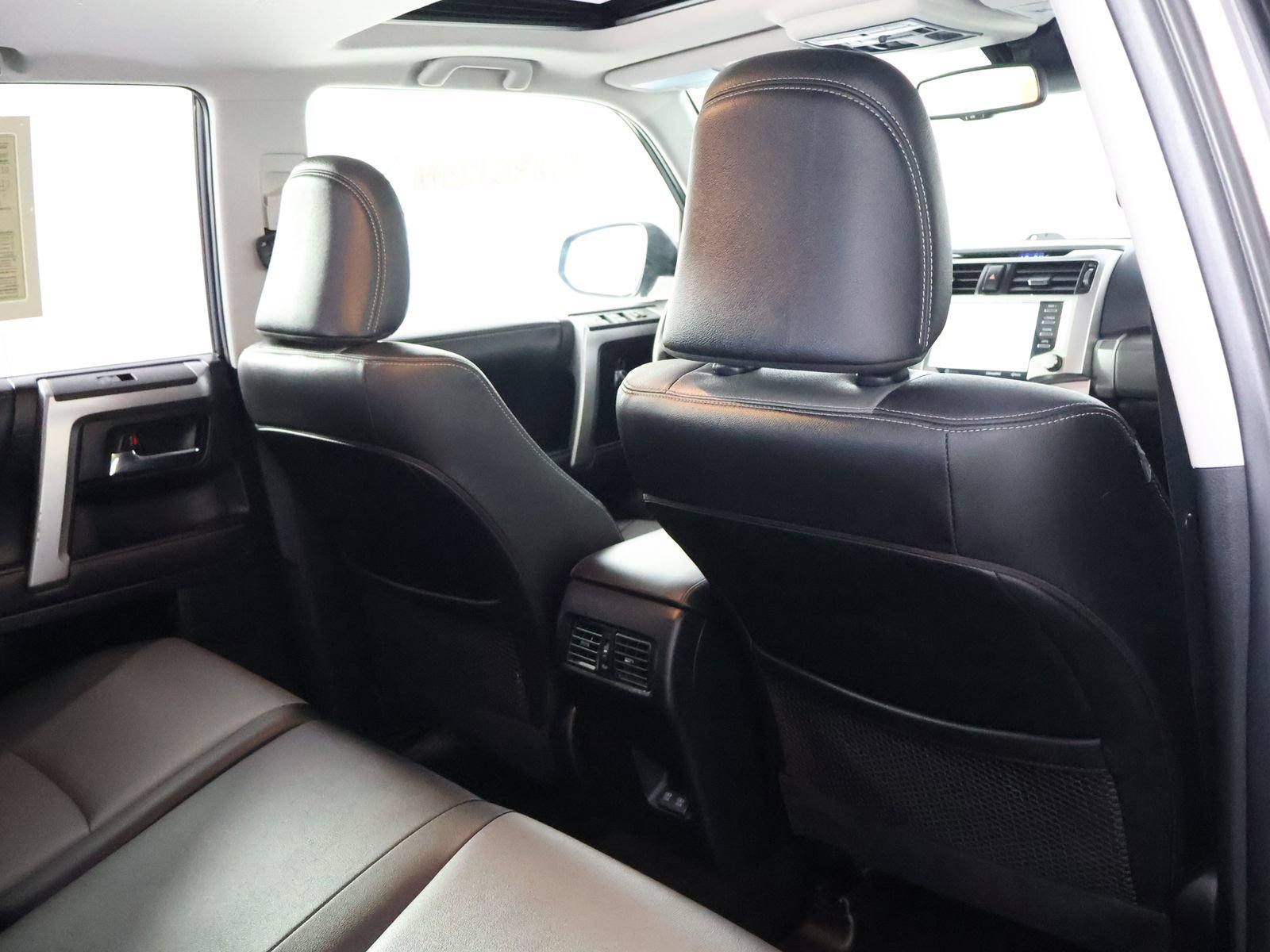 Used 2020 Toyota 4Runner SR5 Premium w/ Moonroof Package AWD/4WD image 50