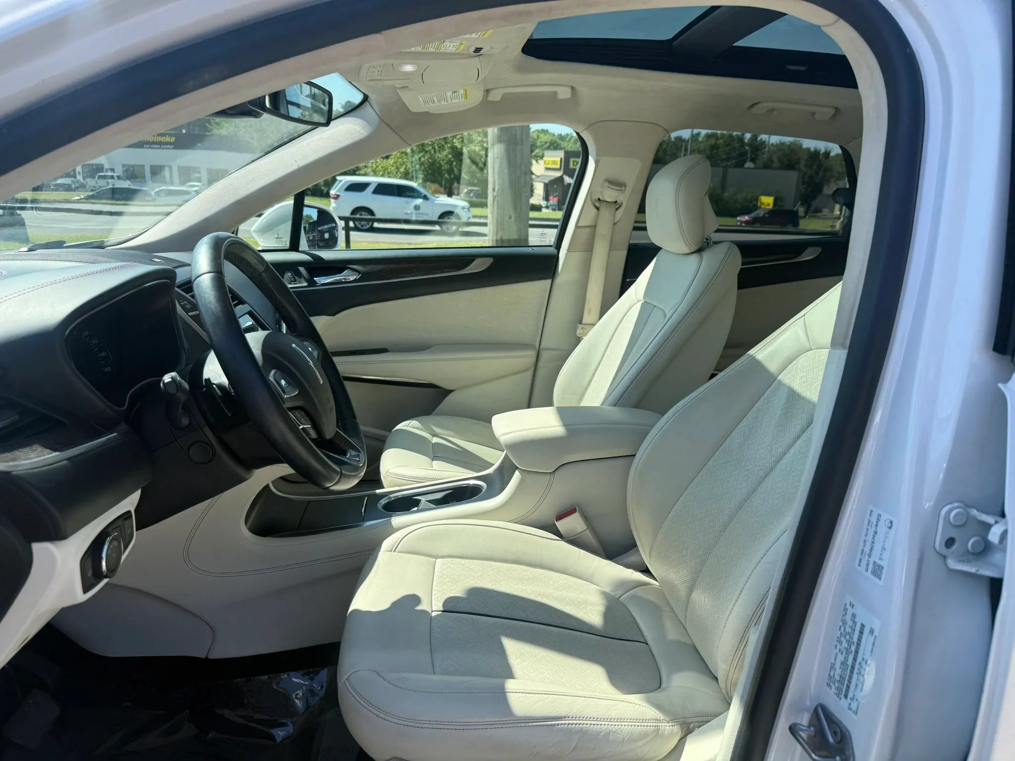 Used 2019 Lincoln MKC Black Label AWD/4WD image 16