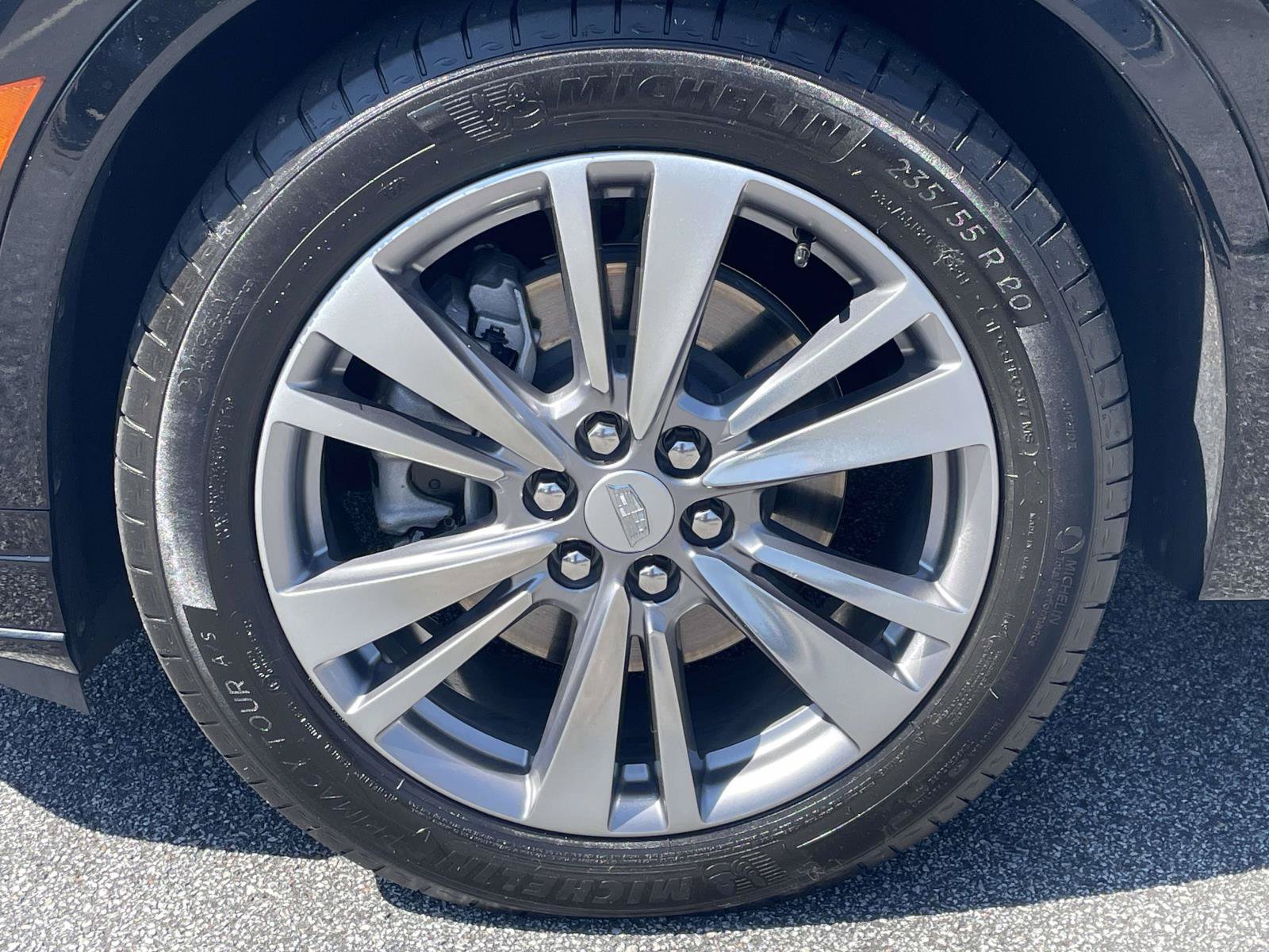 Used 2024 Cadillac XT6 Premium Luxury w/ Technology Package FWD image 10