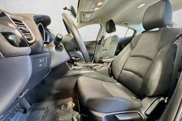 Used 2015 MAZDA MAZDA3 i Touring FWD image 19