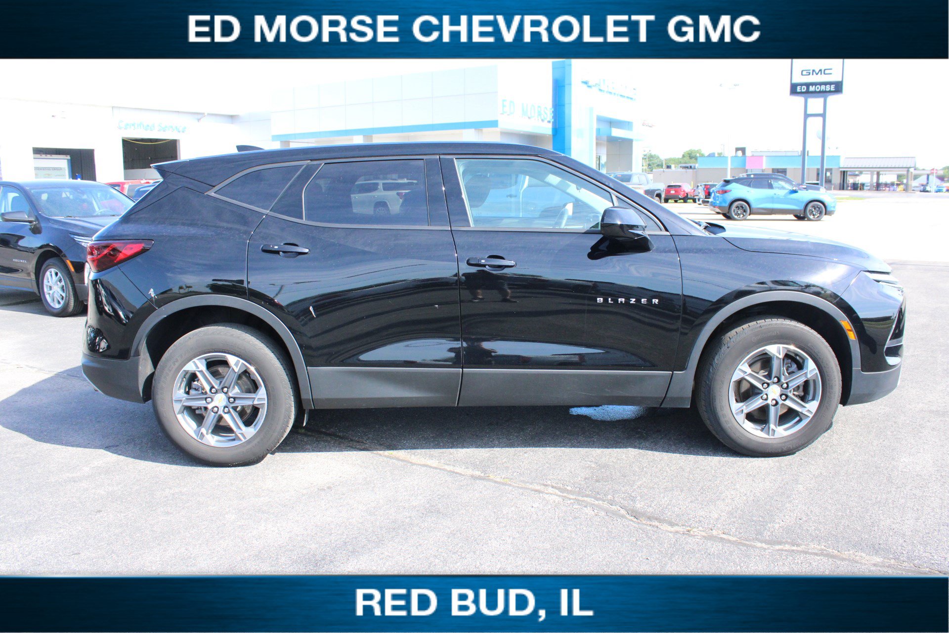 Used 2024 Chevrolet Blazer LT w/ Driver Confidence Package FWD image 2