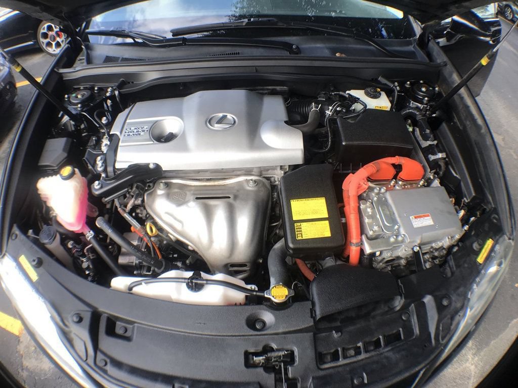 Used 2013 Lexus ES 300h w/ Luxury Pkg FWD image 11