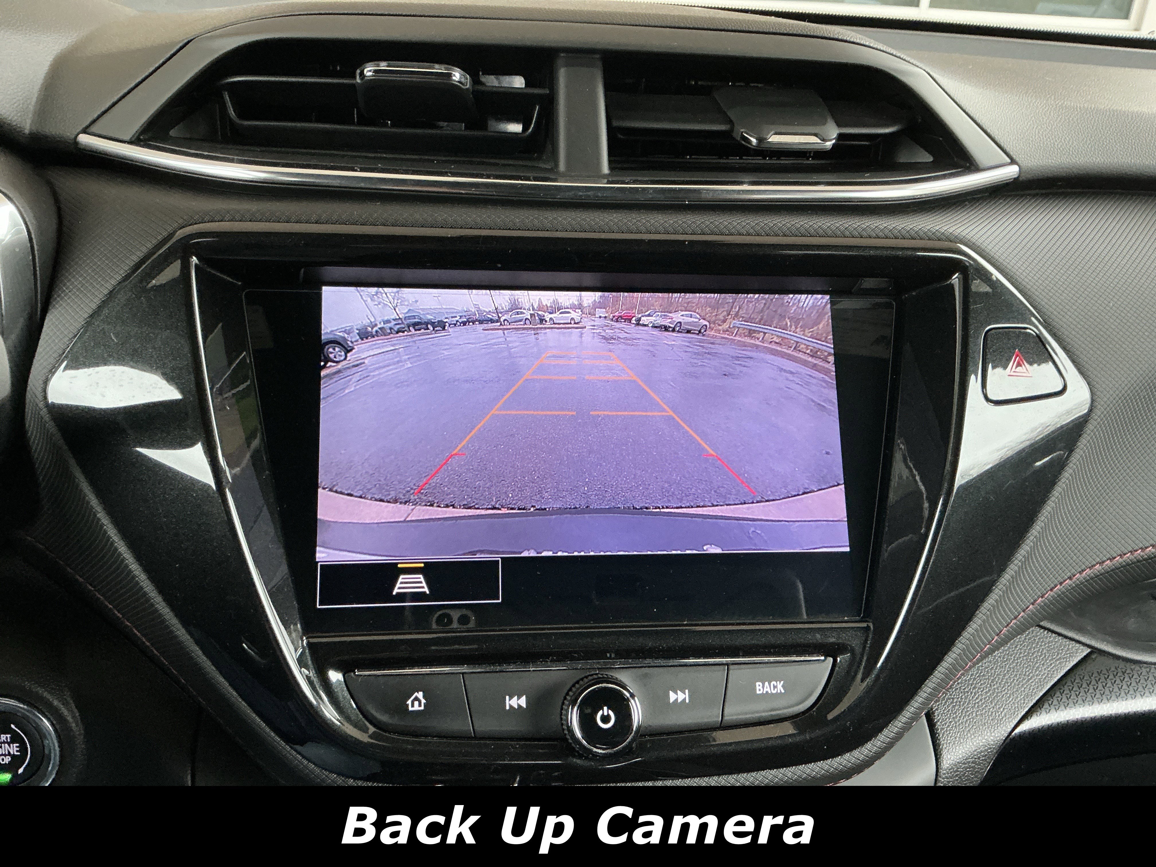 Used 2023 Chevrolet TrailBlazer RS w/ Sun and Liftgate Package image 10