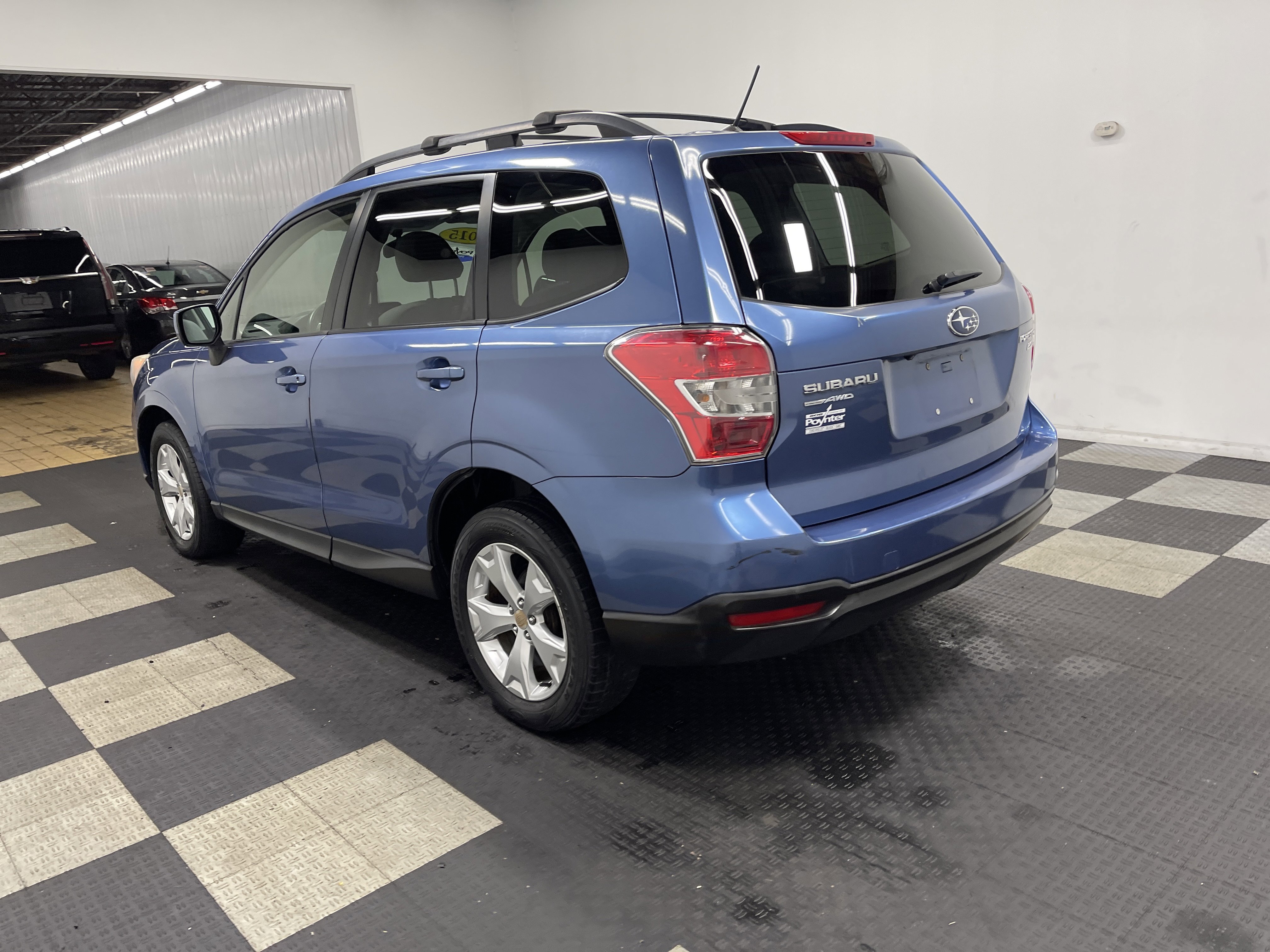 Used 2015 Subaru Forester 2.5i Premium w/ All-Weather Package image 2