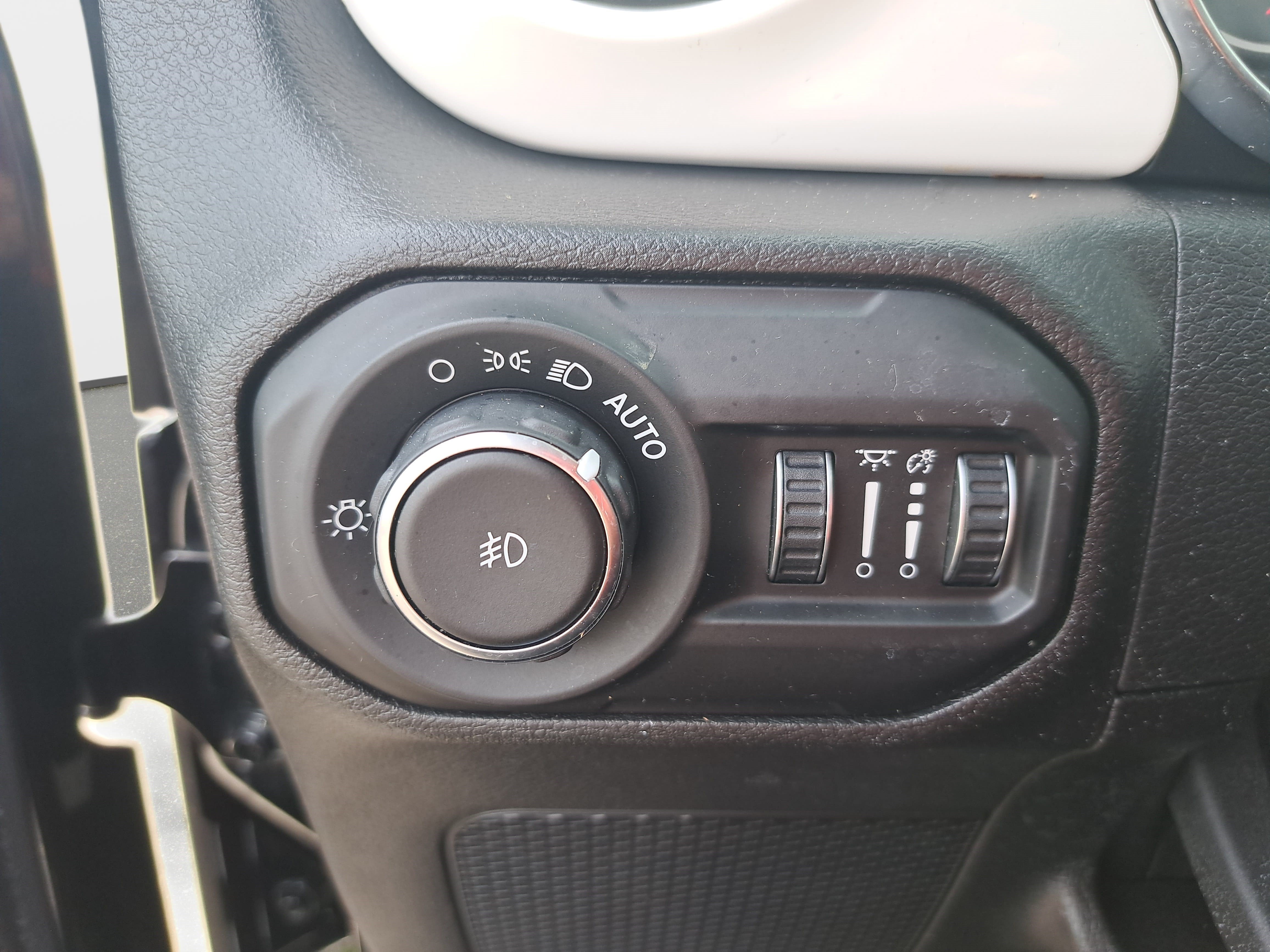 Used 2021 Jeep Wrangler Unlimited Sport AWD/4WD image 24