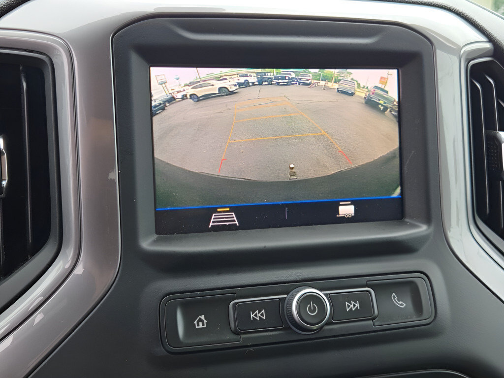 Used 2020 Chevrolet Silverado 1500 Custom w/ Custom Value Package AWD/4WD image 29
