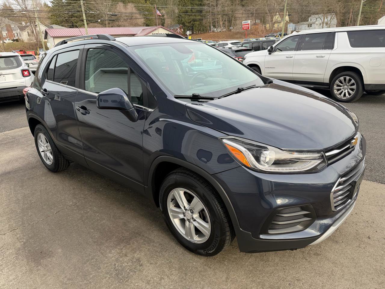 Used 2018 Chevrolet Trax LT image 3