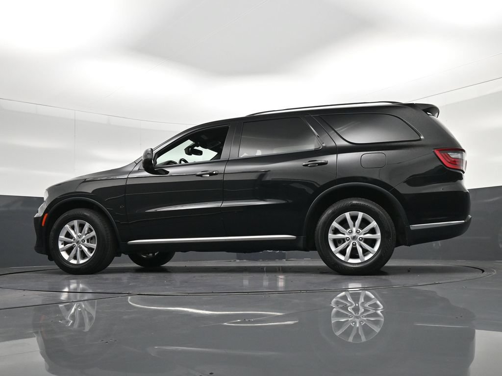Used 2024 Dodge Durango SXT w/ 3rd Row Seating Group RWD image 35