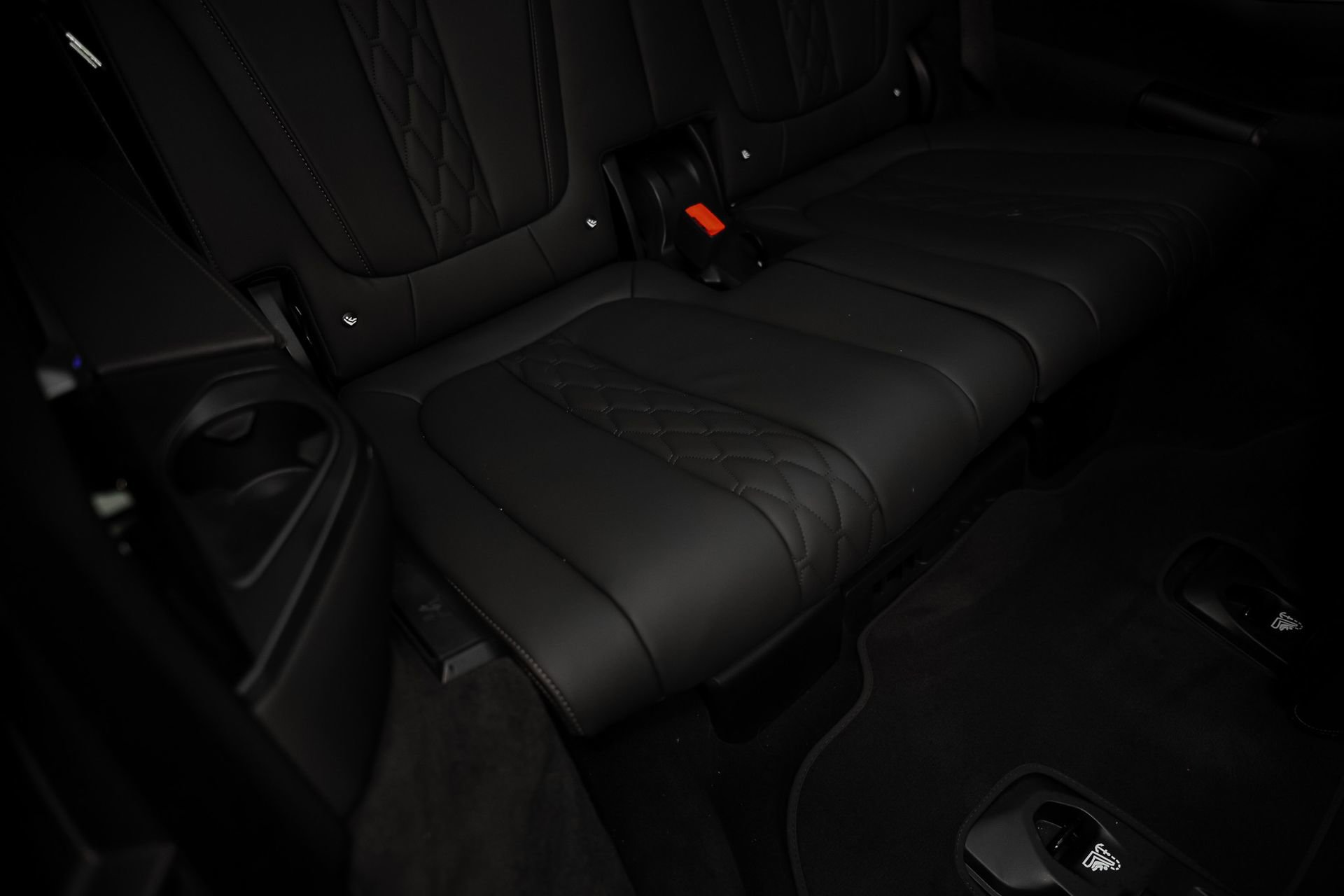 Used 2024 BMW ALPINA XB7 AWD/4WD image 74