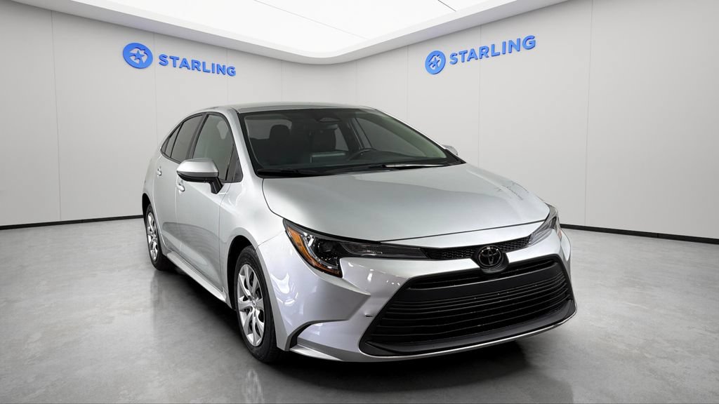 Used 2024 Toyota Corolla LE FWD image 14