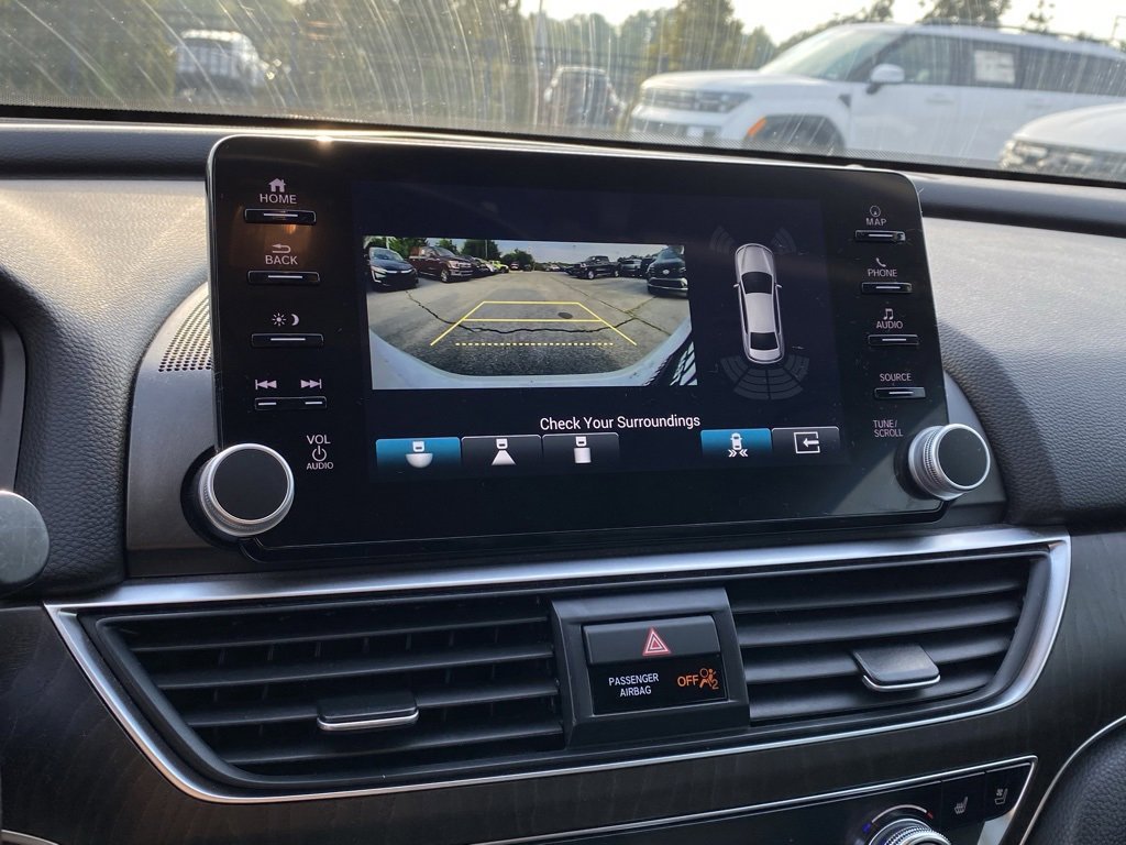 Used 2022 Honda Accord Touring image 15