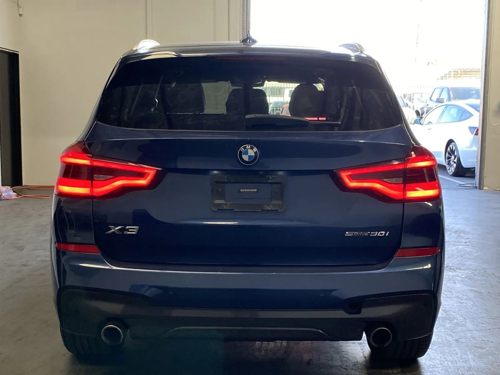 Used 2019 BMW X3 sDrive30i RWD image 3