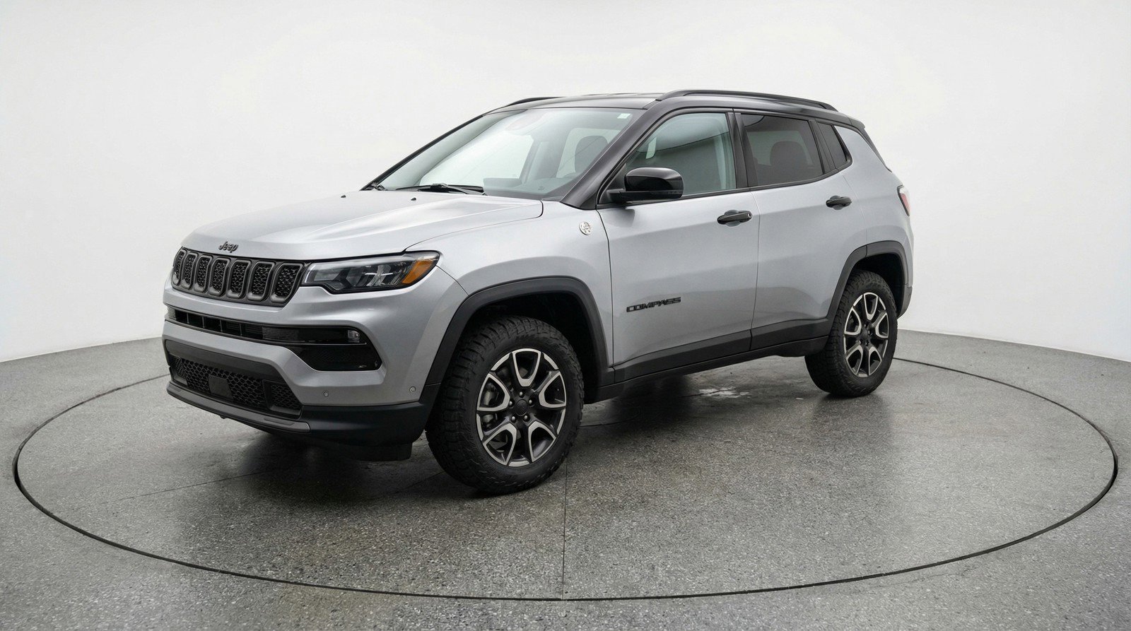 Used 2025 Jeep Compass Trailhawk AWD/4WD image 3