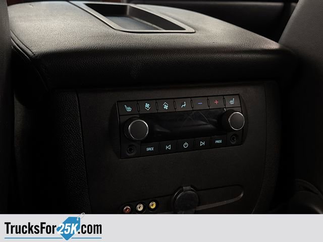 Used 2013 Chevrolet Suburban LTZ image 34