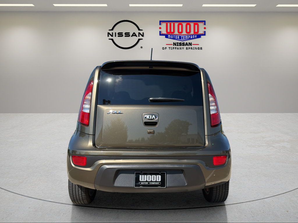 Used 2013 Kia Soul + w/ Audio Pkg FWD image 3