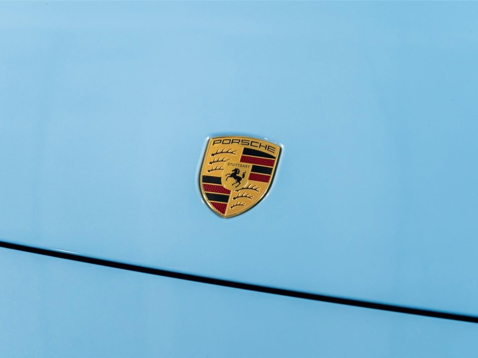 Used 2025 Porsche Panamera 4 w/ Premium Package image 24