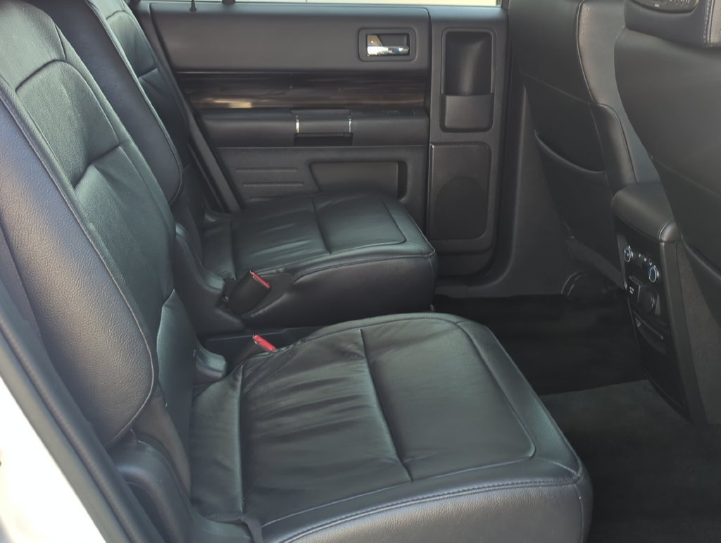 Used 2017 Ford Flex SEL w/ Equipment Group 202A AWD/4WD image 26