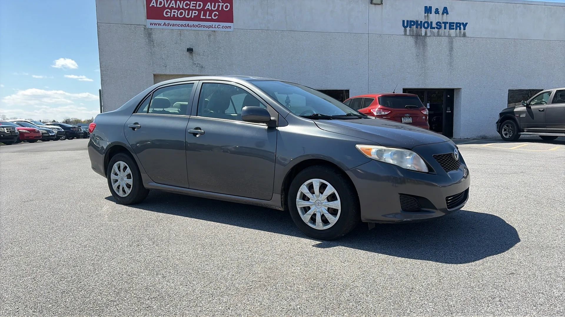Used 2010 Toyota Corolla LE image 3