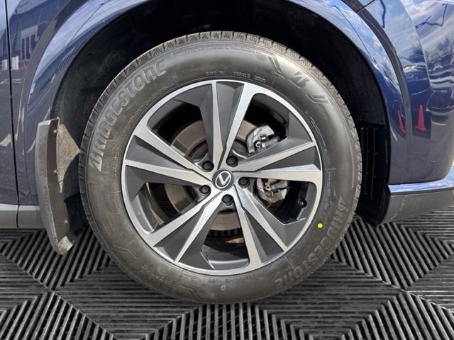 Used 2023 Lexus RX 350 Premium w/ Accessory Package image 33