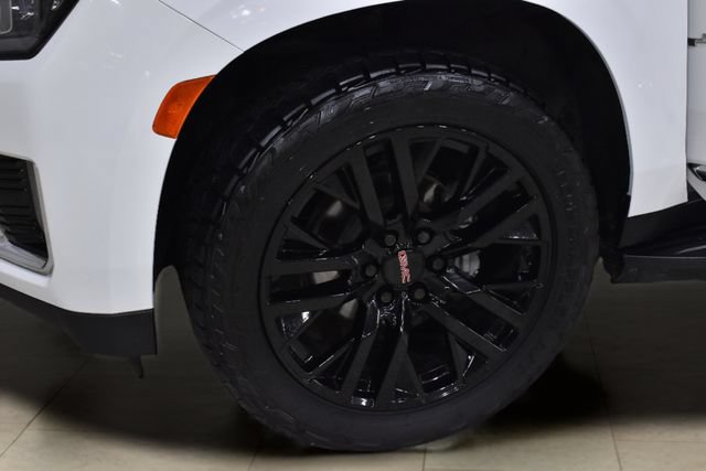 Used 2021 GMC Yukon XL SLT w/ SLT Premium Package AWD/4WD image 44