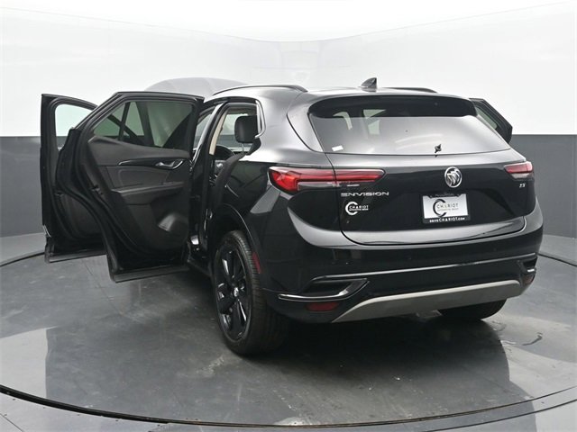 Certified 2022 Buick Envision Preferred w/ Sport Touring Package image 56