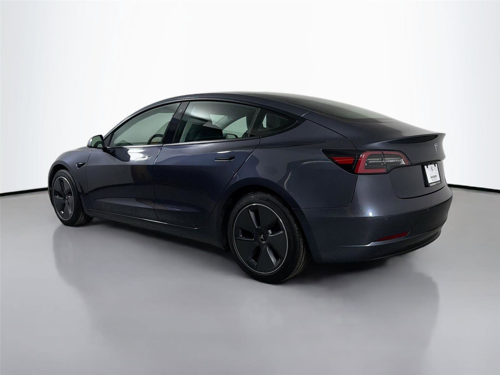 Used 2021 Tesla Model 3 Standard Range Plus RWD image 7