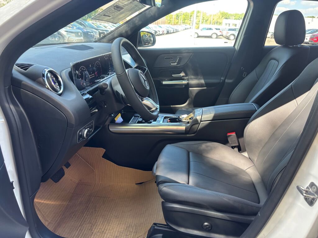 New 2026 Mercedes-Benz GLA 250 4MATIC image 9
