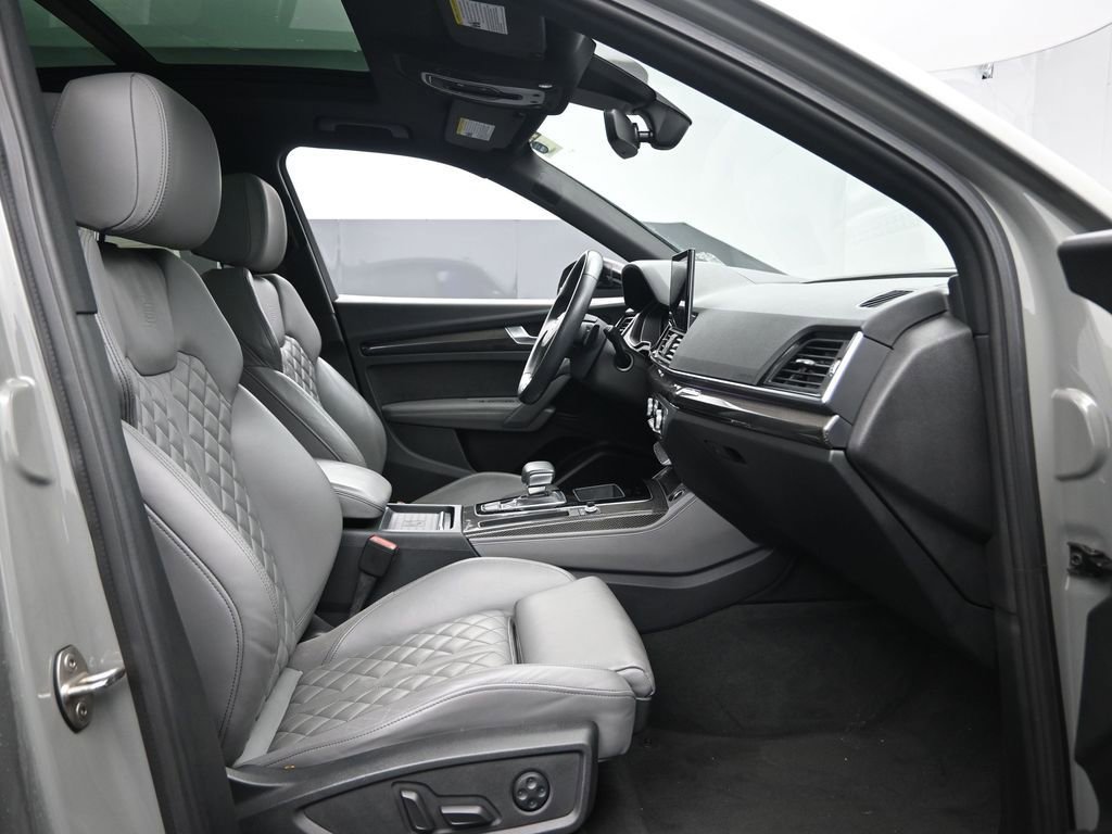 Used 2021 Audi SQ5 Prestige image 34