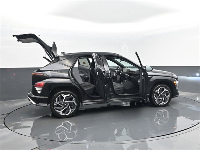 Used 2024 Hyundai Kona N Line image 30