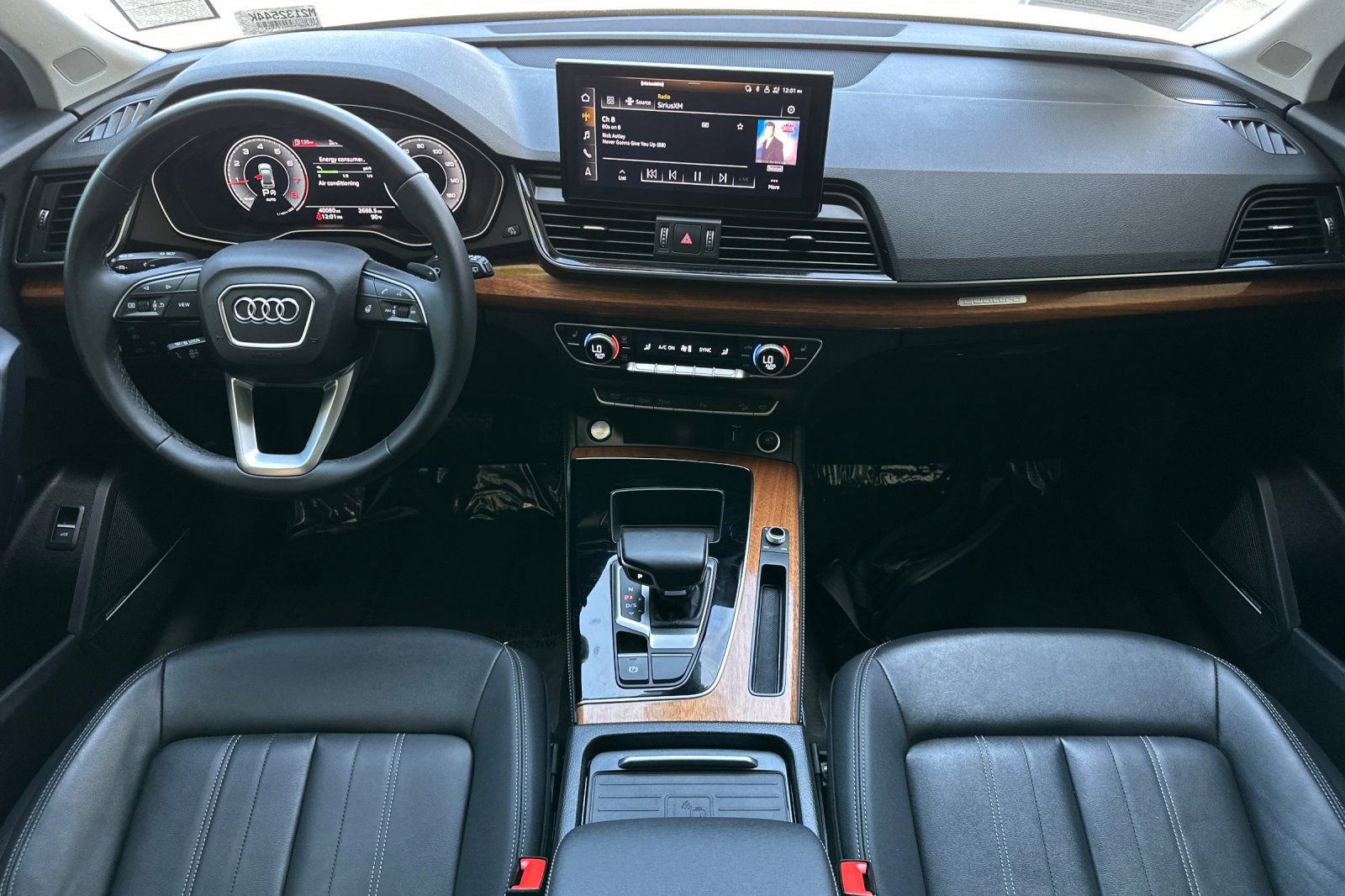 Used 2021 Audi Q5 2.0T Premium Plus w/ Premium Plus Package AWD/4WD image 13