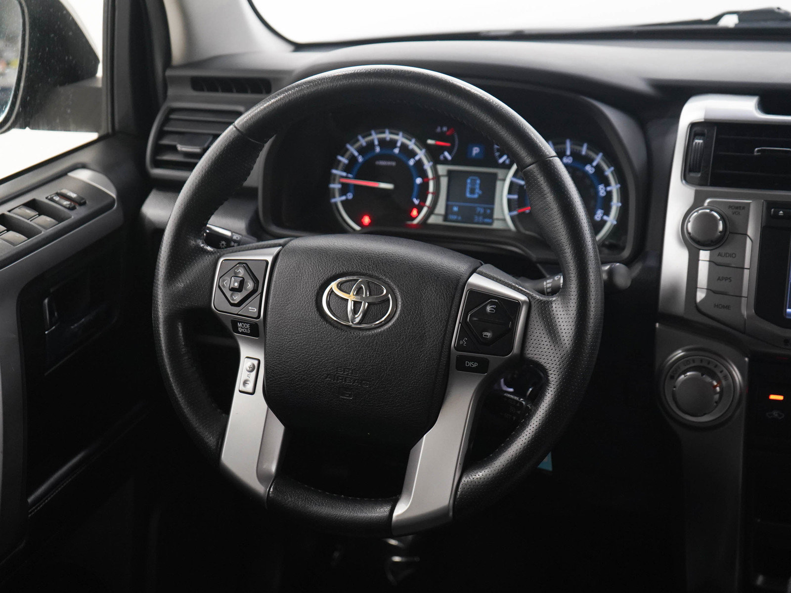 Used 2018 Toyota 4Runner SR5 Premium AWD/4WD image 14