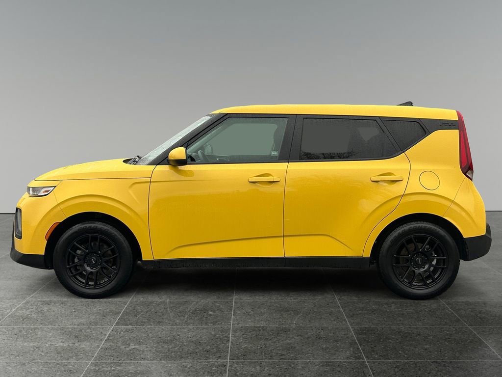 Used 2020 Kia Soul LX image 4