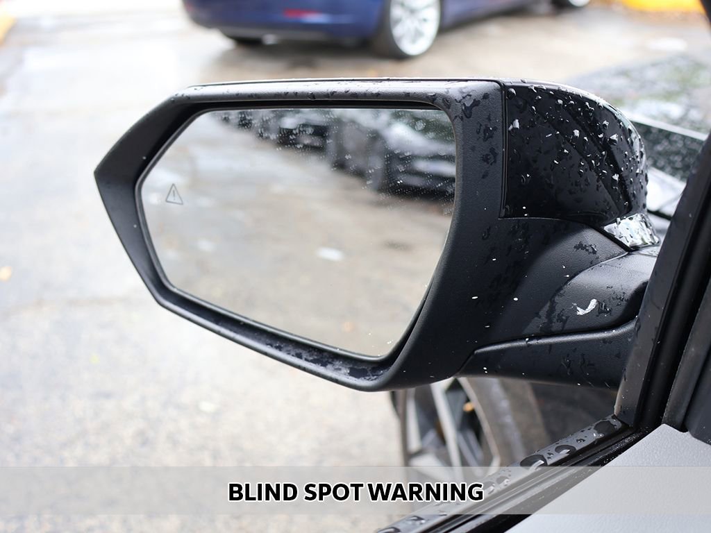 Used 2023 Hyundai Elantra SEL w/ Convenience Package FWD image 4