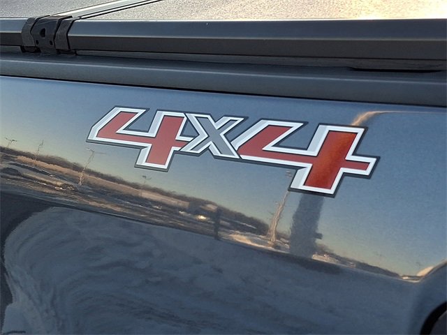 Used 2016 Chevrolet Colorado LT w/ LT Convenience Package image 31