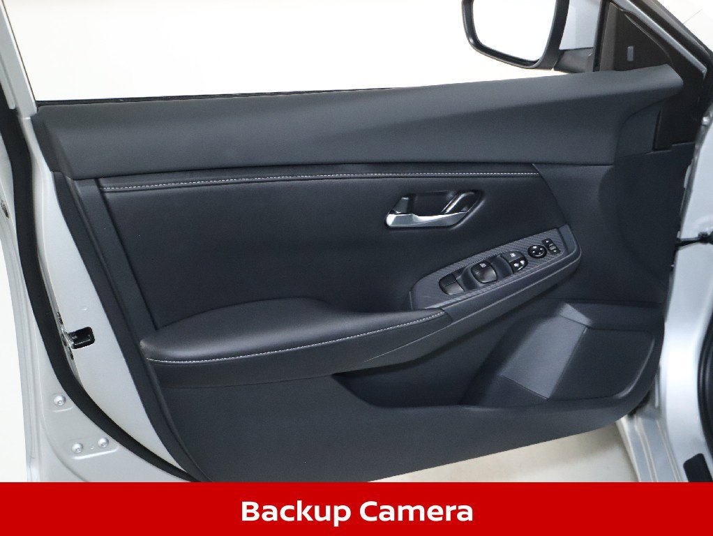 Certified 2022 Nissan Sentra SV w/ Trunk Package FWD image 17