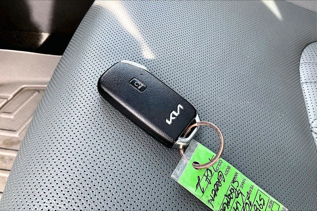 Used 2024 Kia Sportage X-Pro image 12