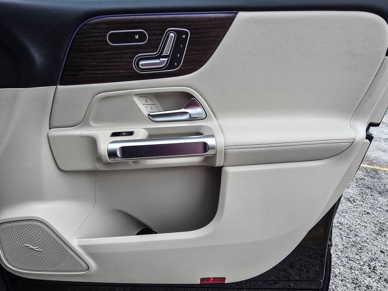New 2026 Mercedes-Benz GLB 250 4MATIC image 39