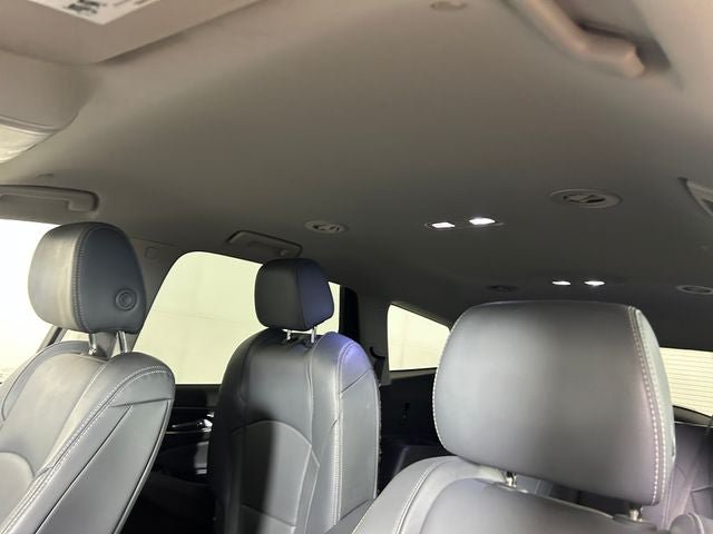 Used 2019 Buick Enclave Premium w/ LPO, Luxury Package AWD/4WD image 12