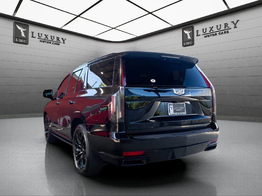 Used 2023 Cadillac Escalade Sport Platinum w/ LPO, ONYX Package AWD/4WD image 6