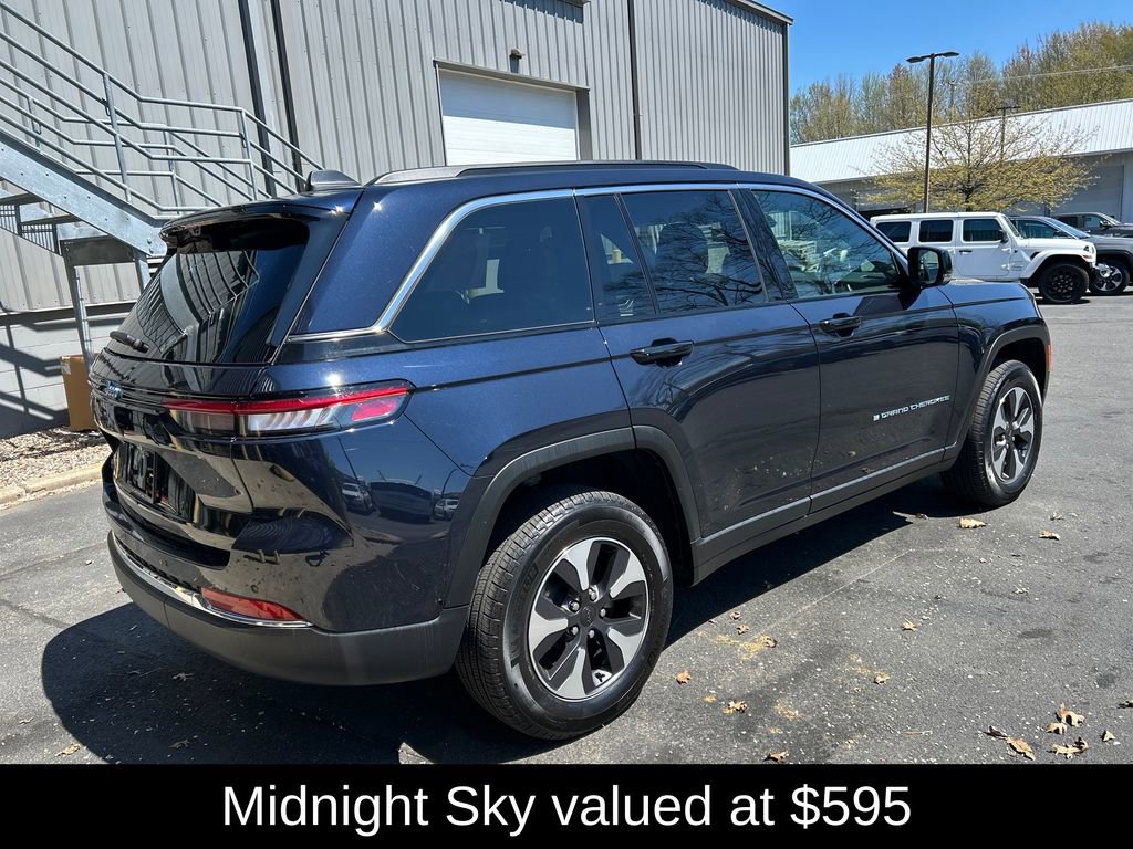Used 2024 Jeep Grand Cherokee Limited 4xe w/ Luxury Tech Group II AWD/4WD image 4