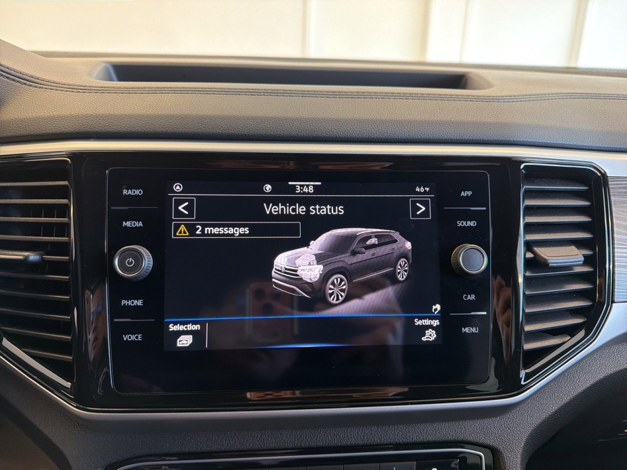 Used 2023 Volkswagen Atlas Cross Sport SE image 28