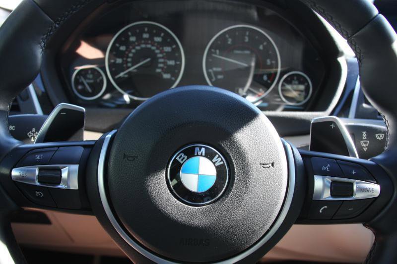 Used 2016 BMW 328d xDrive Sedan AWD/4WD image 19