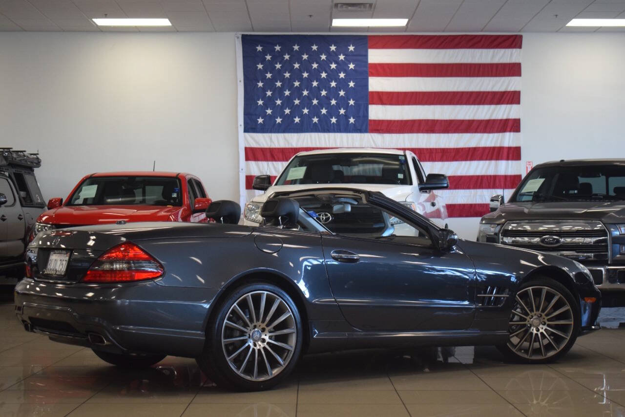 Used 2012 Mercedes-Benz SL 550 image 21