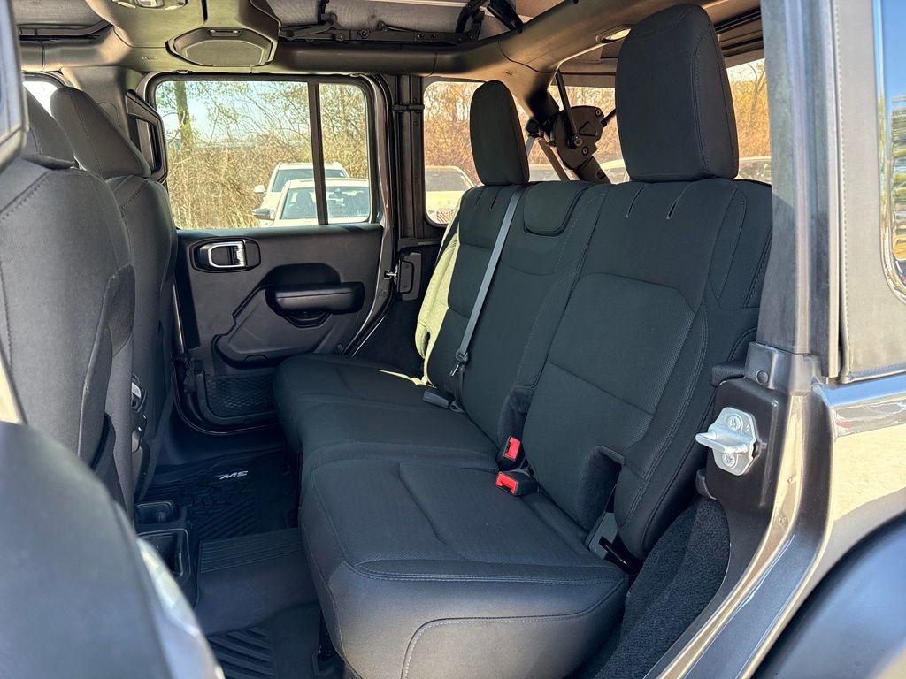 Used 2019 Jeep Wrangler Unlimited Sport S image 23