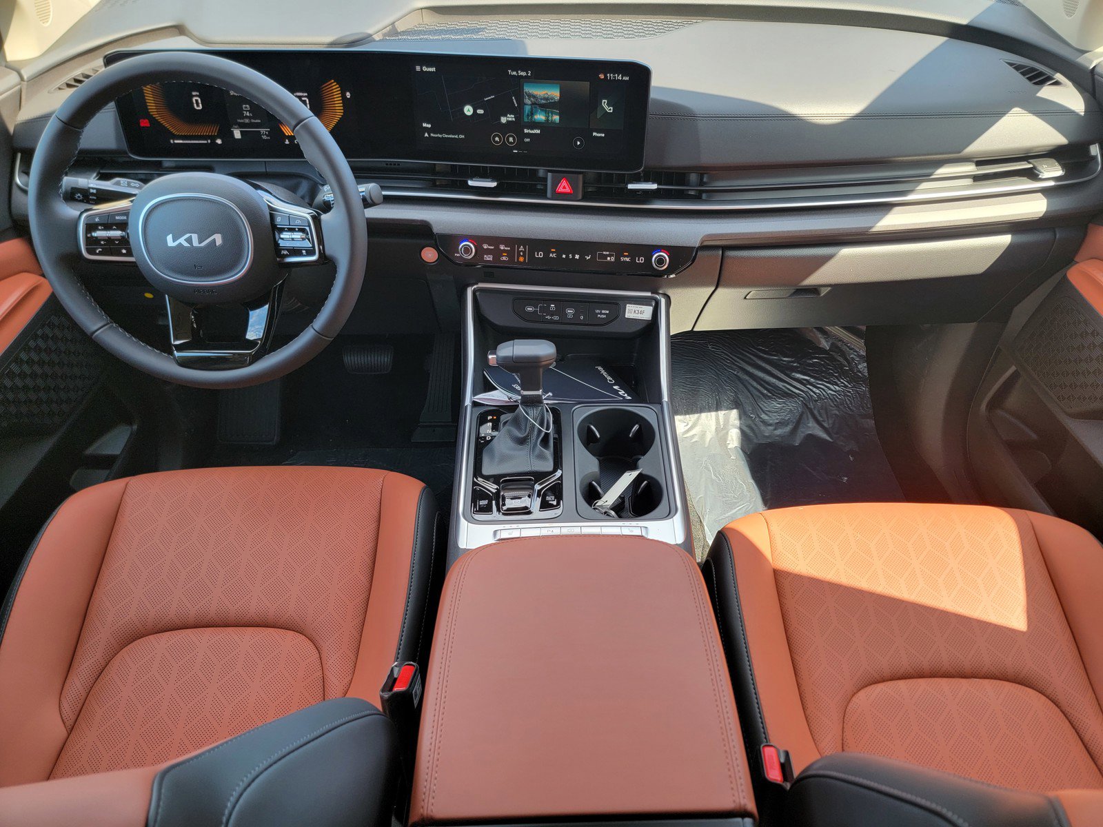 New 2026 Kia Carnival EX image 21